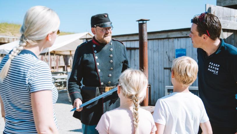 Familie på Historiecenter Dybbøl Banke