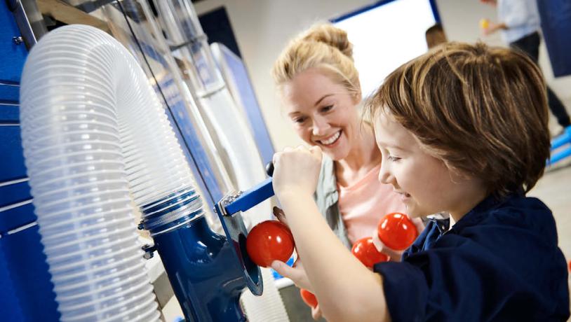 Universe Science Park - Ball Factory