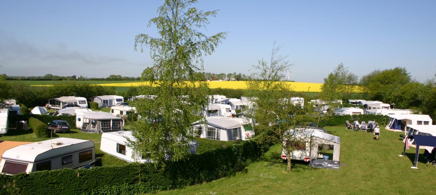 Campingvognen på Sandersvig Camping og Tropeland