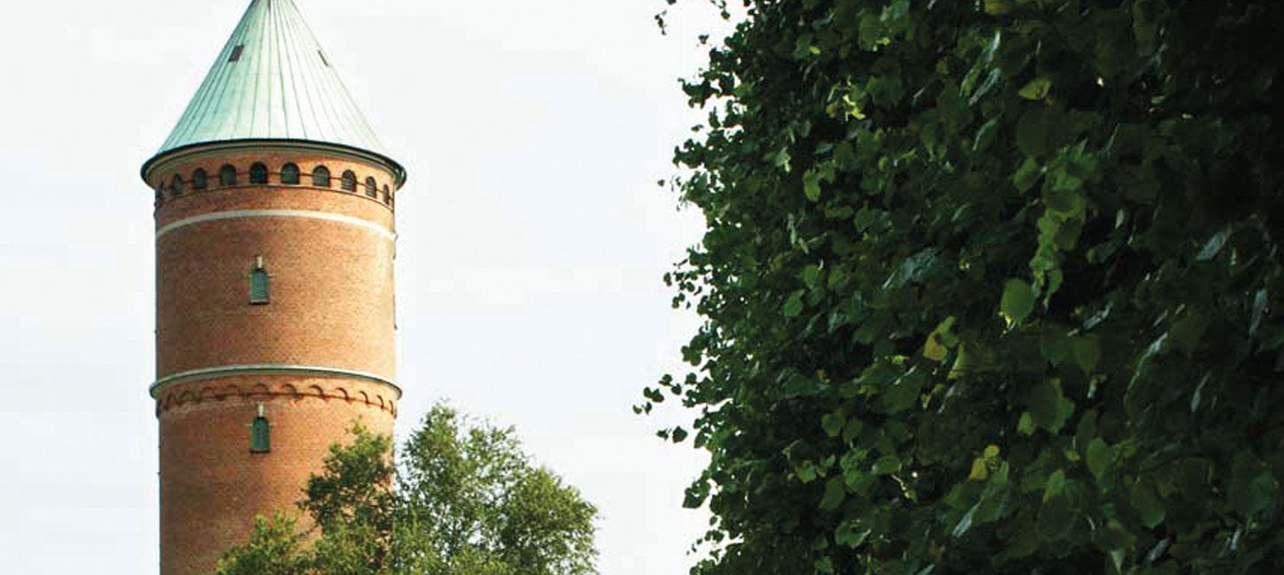 Det Røde Vandtårn i Kløften i Haderslev