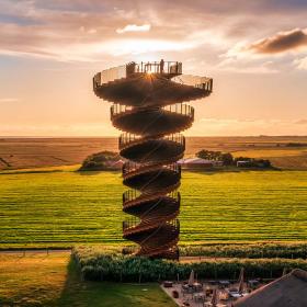 Marsk Tower på en sommerdag 