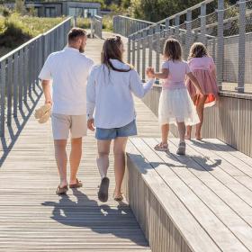 Børnefamilie på Pieren