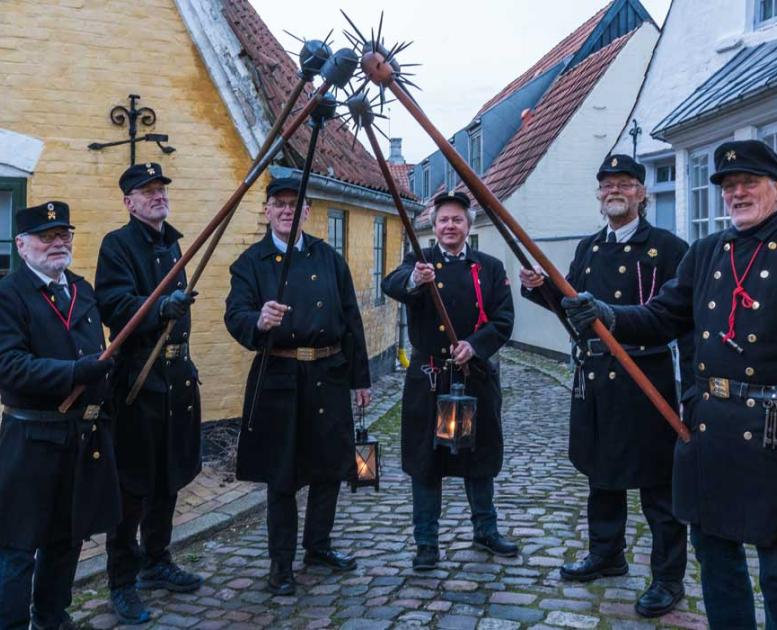 Vægterne i Aabenraa med morgenstjerner